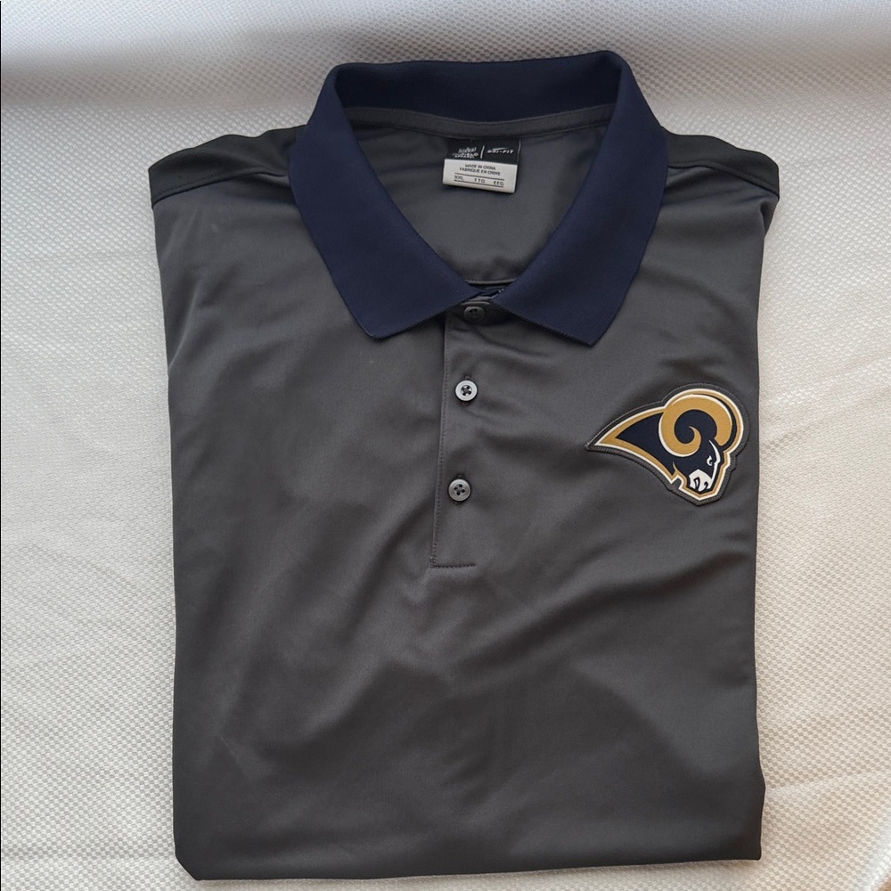 Nike Men's Dark Gray LA Rams OnField Dry Fit Polo with Navy Collar